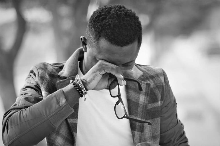 Depression in Men – Discover 8 Main Causes & Symptoms